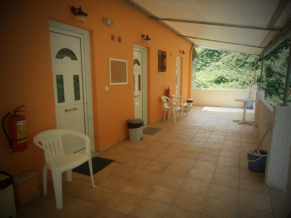 Panorama Apartment Перама Екстериор снимка