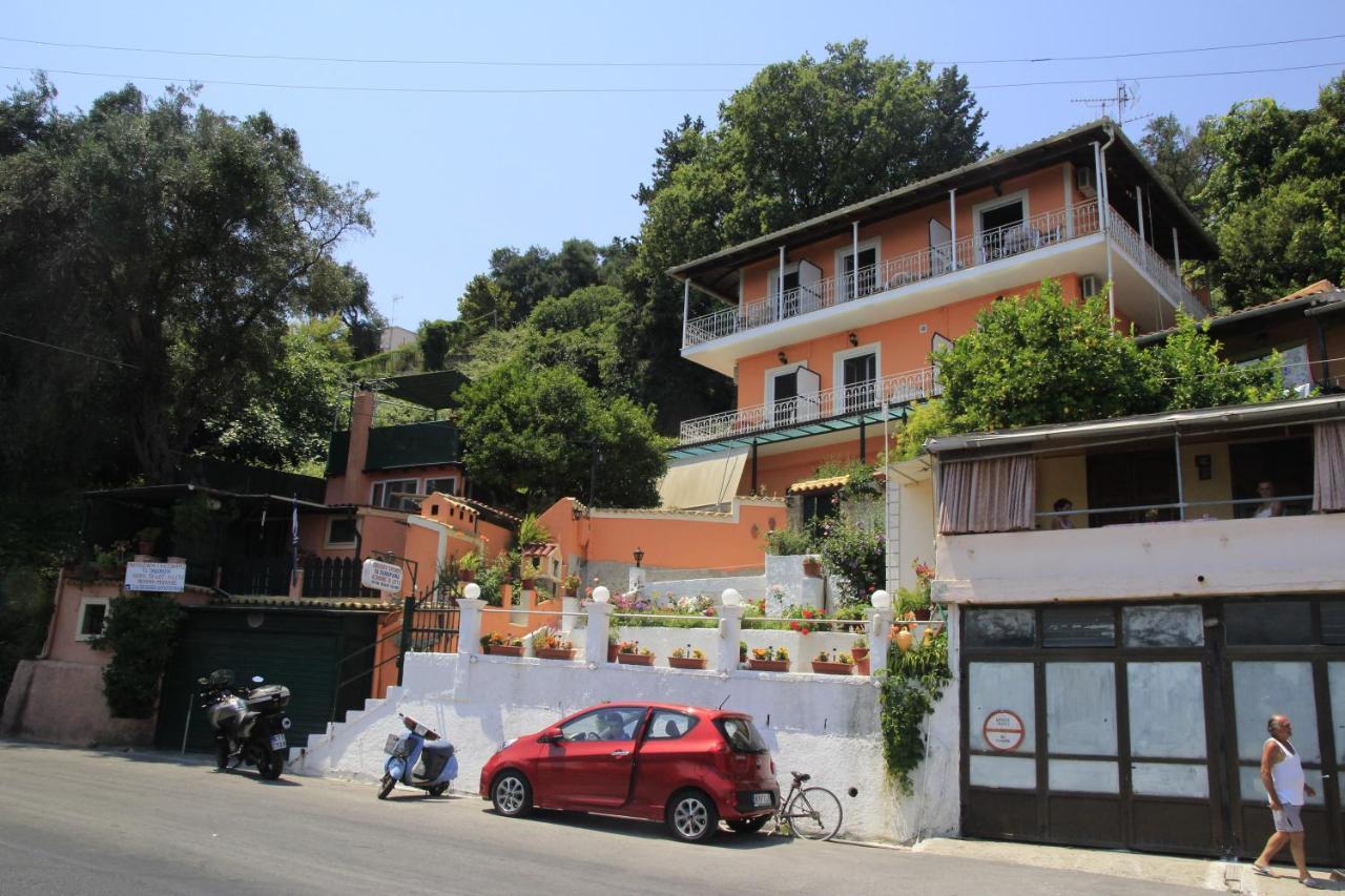 Panorama Apartment Перама Екстериор снимка